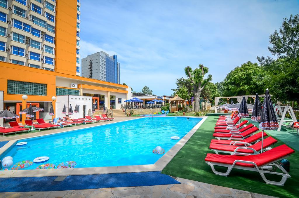 Hotel Majestic Olimp Exterior foto