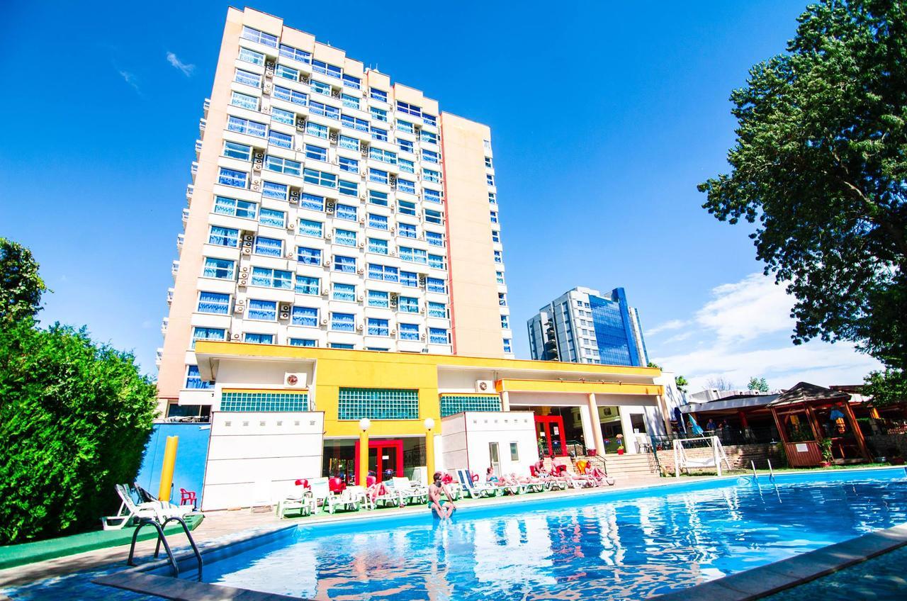 Hotel Majestic Olimp Exterior foto